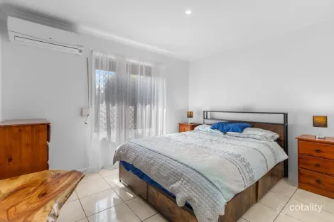 Property photo of 16 Lindner Close Eagleby QLD 4207