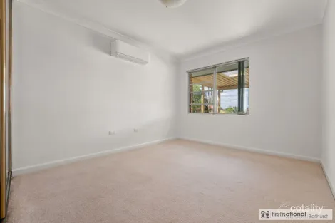 Property photo of 8 Loftus Street Bathurst NSW 2795
