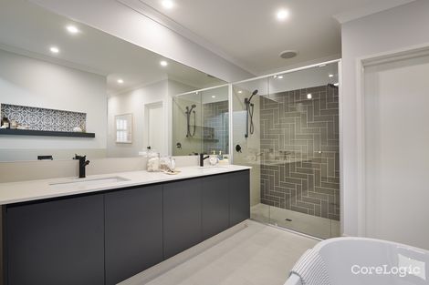 Property photo of 149 Clementine Boulevard Treeby WA 6164