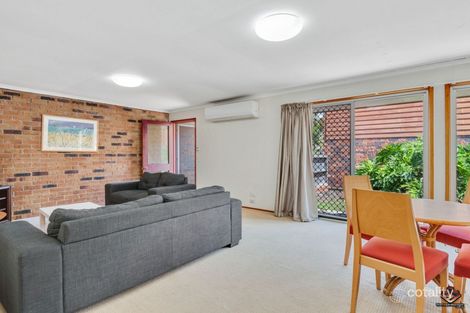 Property photo of 39 Barrett Street Robertson QLD 4109