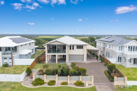 Property photo of 10 Sandy View Drive Nikenbah QLD 4655