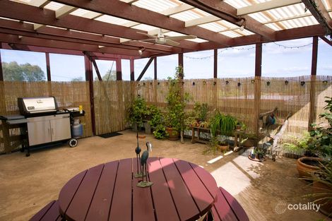 Property photo of 102 Ashkanasy Crescent Evatt ACT 2617