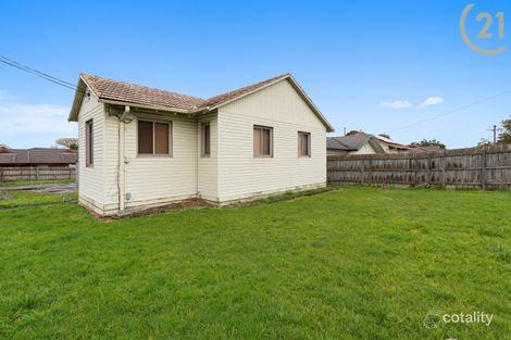 Property photo of 8 Curtin Crescent Dandenong North VIC 3175