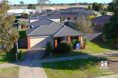 Property photo of 28 Coast Avenue Paynesville VIC 3880