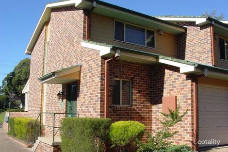 1/8 Conie Ave, Baulkham Hills, NSW 2153