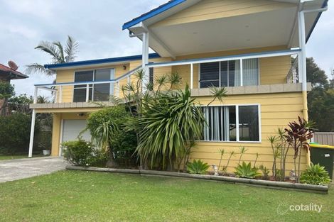 Property photo of 17 Escapade Avenue Diamond Beach NSW 2430
