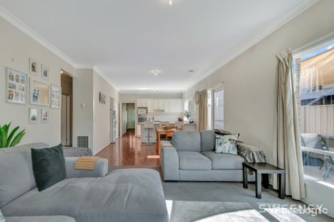 Property photo of 7 Copeland Crescent Point Cook VIC 3030