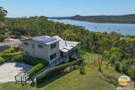 Property photo of 42 Leichhardt Terrace Russell Island QLD 4184