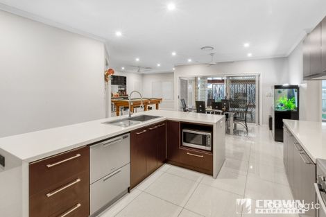 2 Wombat Pde, North Lakes, QLD 4509