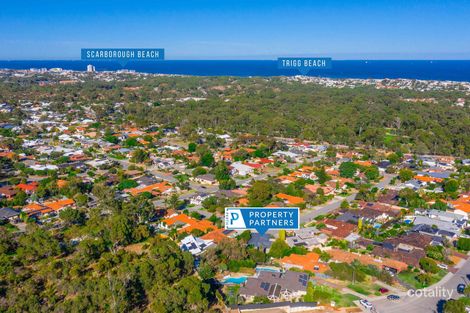 Property photo of 37 Pawlett Way Karrinyup WA 6018