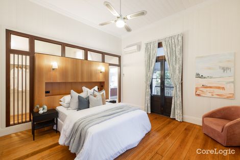 Property photo of 9 The Drive Bardon QLD 4065