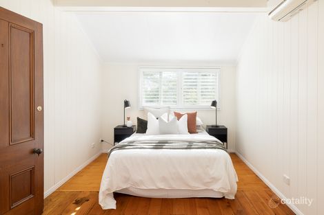 Property photo of 9 The Drive Bardon QLD 4065
