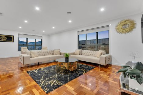 27 Shimar St, Clyde North, VIC 3978