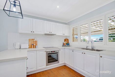 Property photo of 14 Finch Place St Clair NSW 2759