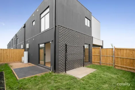 Property photo of 44 Deanside Drive Deanside VIC 3336