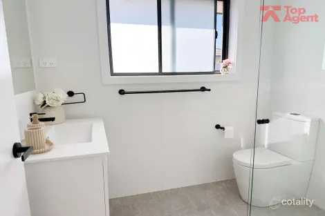 Property photo of 10 Roman Street Leppington NSW 2179