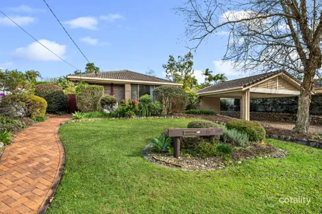 13 Kingfisher St, Albany Creek, QLD 4035