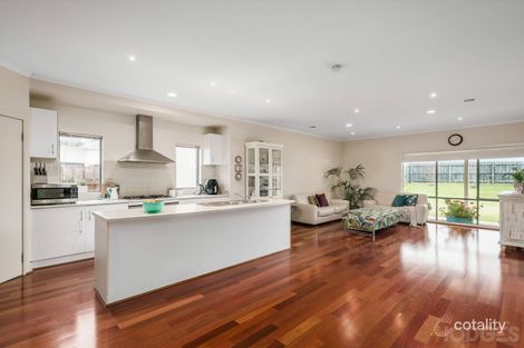 Property photo of 4 Mermaid Court Patterson Lakes VIC 3197