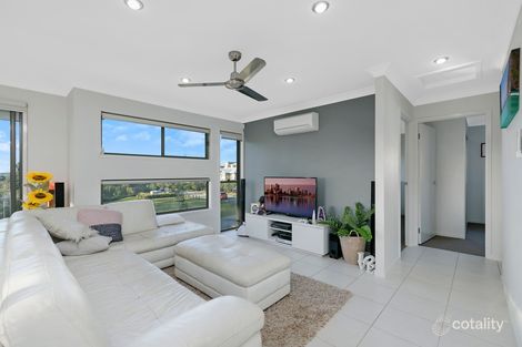 Property photo of 10 Janelle Street Pimpama QLD 4209