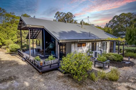 Property photo of 41 Kennedia Place Deepdene WA 6290