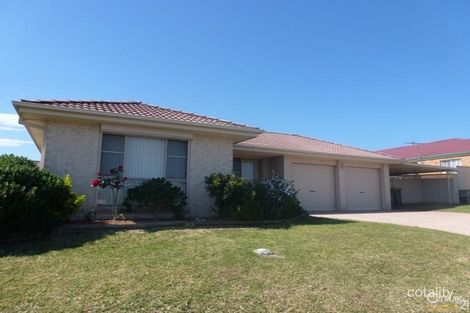 Property photo of 15 Toucan Close Cameron Park NSW 2285