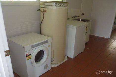 Property photo of 4D Glegg Street West Gladstone QLD 4680