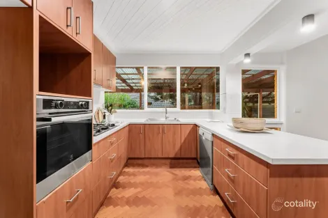 Property photo of 4 Newlyn Close Templestowe VIC 3106