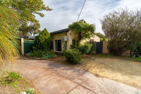 Property photo of 17 Justin Drive Sorrento WA 6020