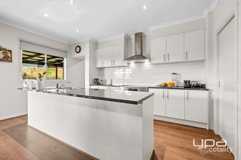 Property photo of 9 Riversdale Crescent Darley VIC 3340