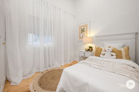 89 Felix St, Wooloowin, QLD 4030