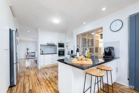 Property photo of 8 Spring Road Kallangur QLD 4503