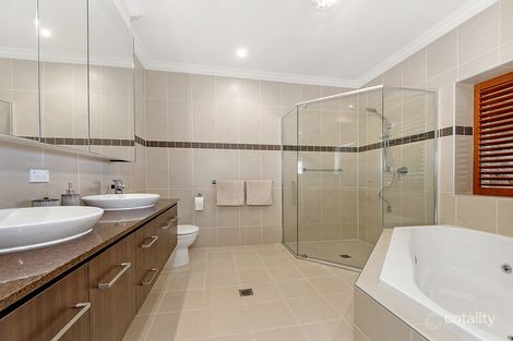 69 Nicklaus Ct, Merrimac, QLD 4226