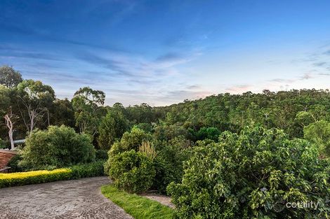 Property photo of 4 Conos Court Donvale VIC 3111