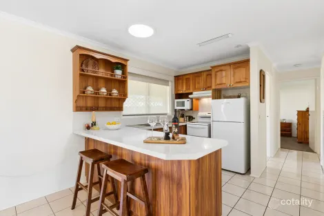 Property photo of 4 Grelis Court Red Cliffs VIC 3496