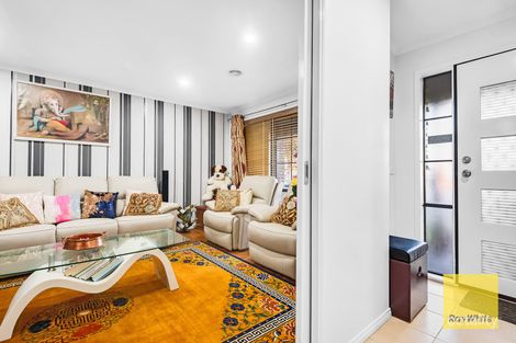 Property photo of 187 Thames Boulevard Tarneit VIC 3029