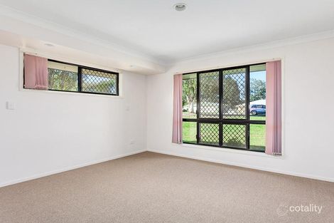 Property photo of 22 Mayfair Drive Southside QLD 4570