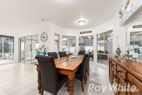 Property photo of 1 Templeton Drive Mill Park VIC 3082
