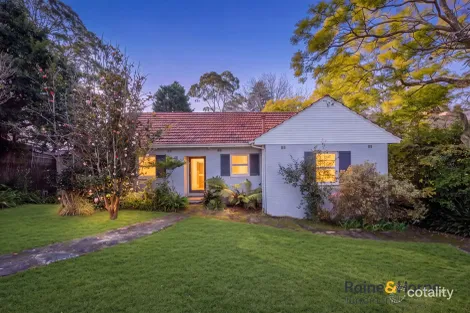 Property photo of 15 Riddles Lane Pymble NSW 2073
