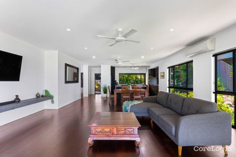 Property photo of 19 Daydream Court Cannonvale QLD 4802