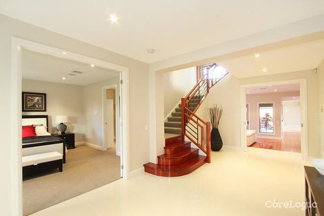 Property photo of 8 William Street Mount Waverley VIC 3149