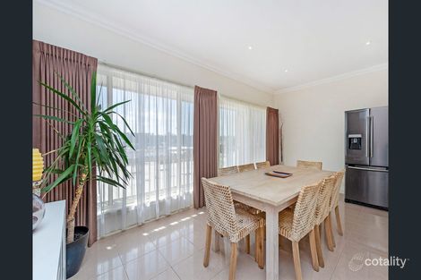 Property photo of 11 Loch Ard Place Warrnambool VIC 3280