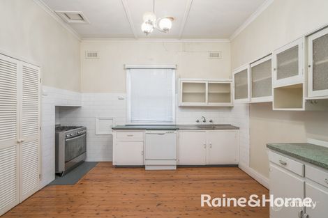 Property photo of 47 Brookong Avenue Wagga Wagga NSW 2650