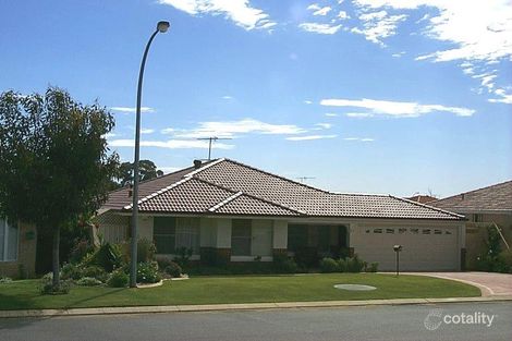 29 Rutherglen Cir, Kinross, WA 6028