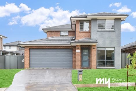 11 Wicker St, Spring Farm, NSW 2570