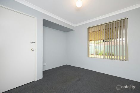 Property photo of 4 Moira Mews Stratton WA 6056