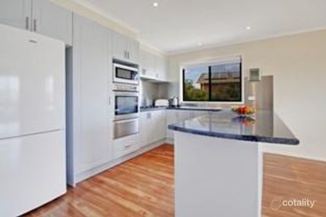 Property photo of 20 Counihan Court Dunlop ACT 2615