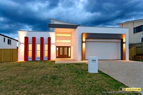 Property photo of 10 Seaspray Street Thornlands QLD 4164