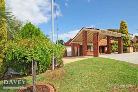 Property photo of 5 Webb Place Hillarys WA 6025