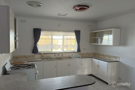 Property photo of 4 Cox Street St Albans VIC 3021