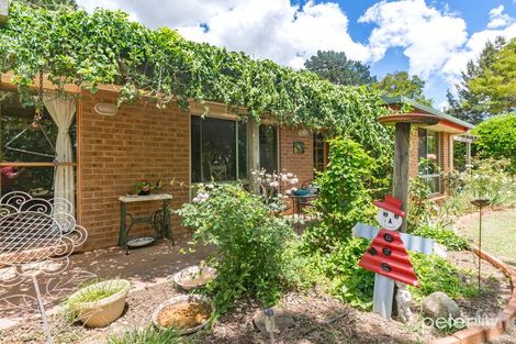 Property photo of 66 Davis Road Spring Hill NSW 2800